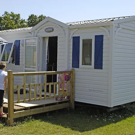 Campsite Camping Les Cabanes D'oleron