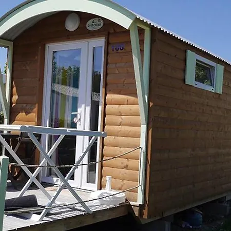Campsite Camping Les Cabanes D'oleron Saint-Georges-d'Oleron